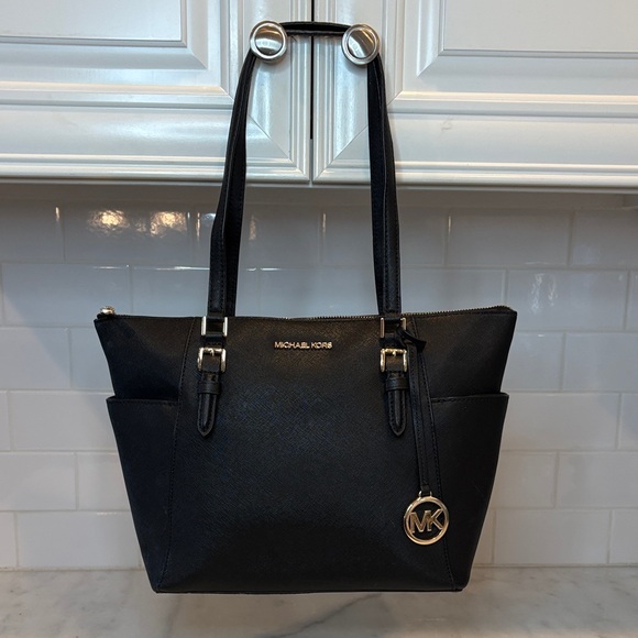 Michael Kors Jet Set Saffiano Leather Tote - Picture 1 of 16